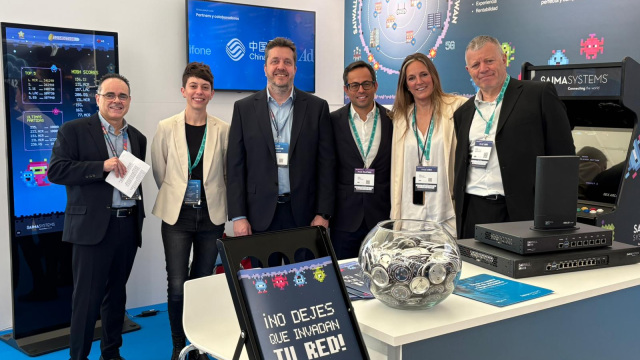 Equipo de SAIMA SYSTEMS en su stand durante el Congreso & Expo ASLAN 2026, presentando sus soluciones de conectividad y ciberseguridad.