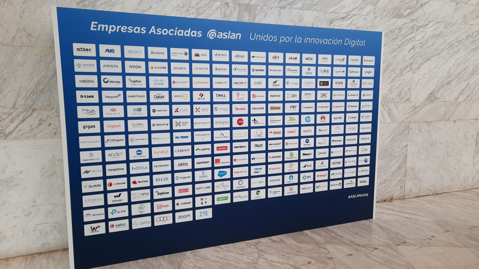 Socios de Saima Systems presentes en la feria Aslan Foto 7